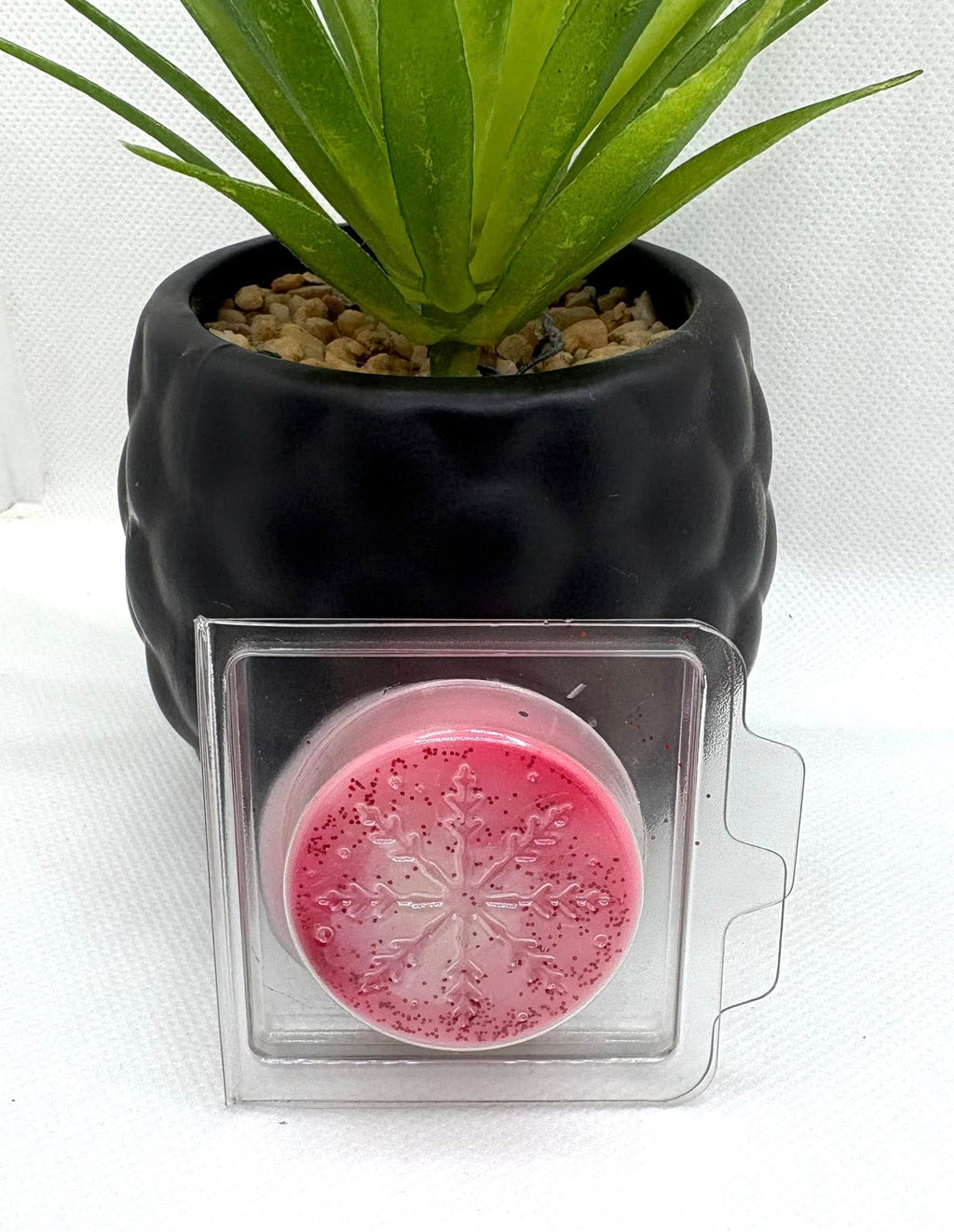 Round Snowflake Clamshell