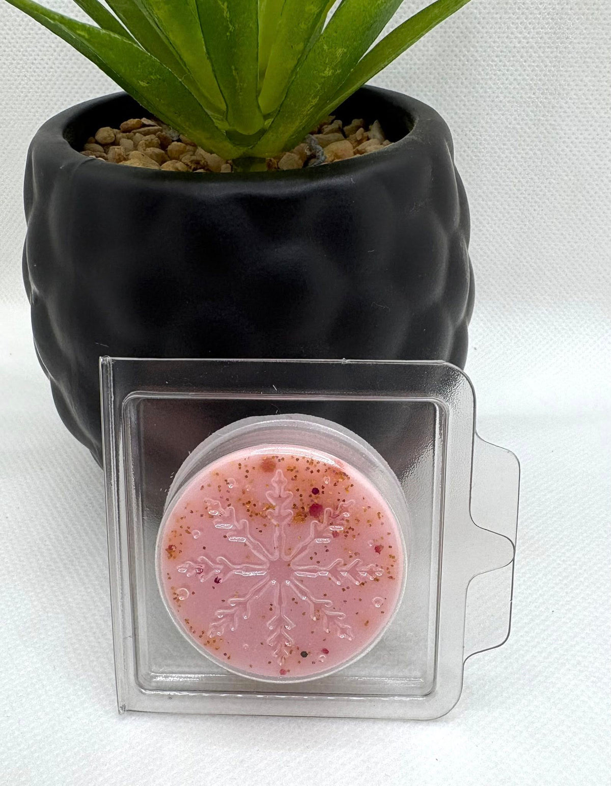 Round Snowflake Clamshell