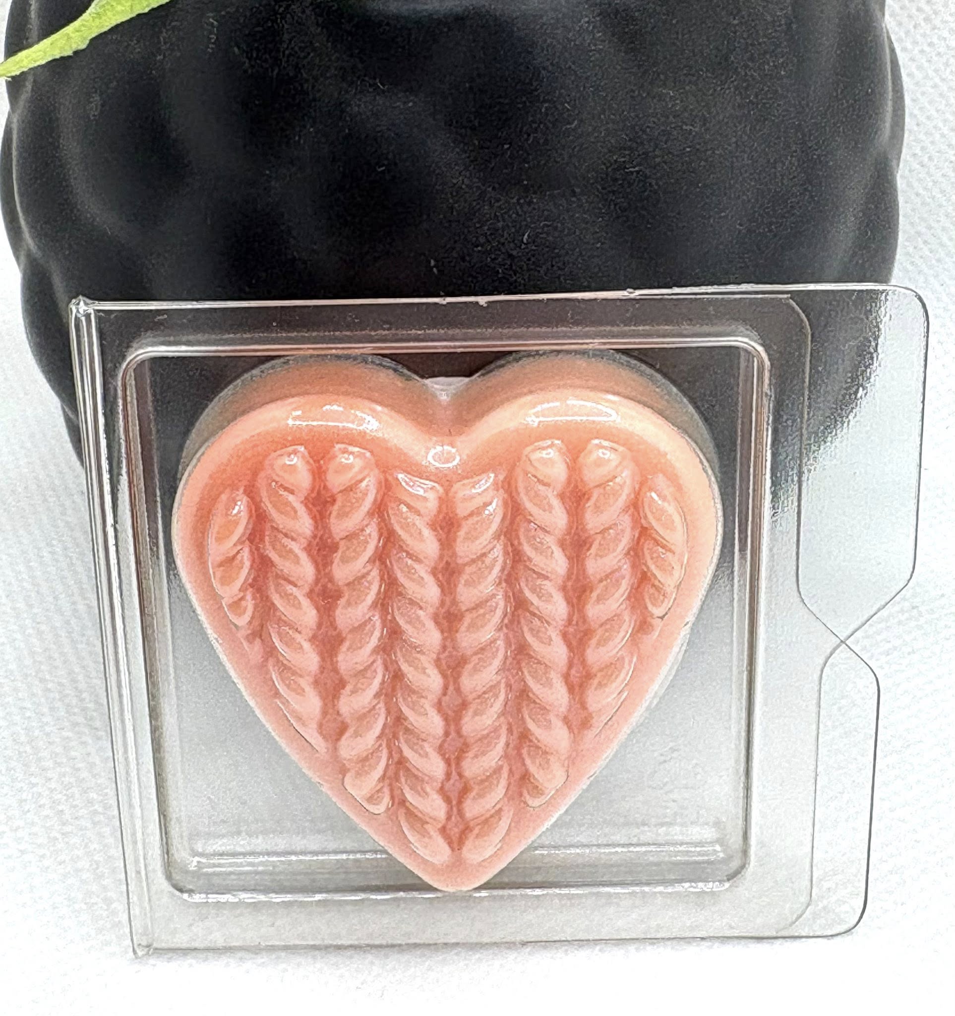 Heart Clamshell